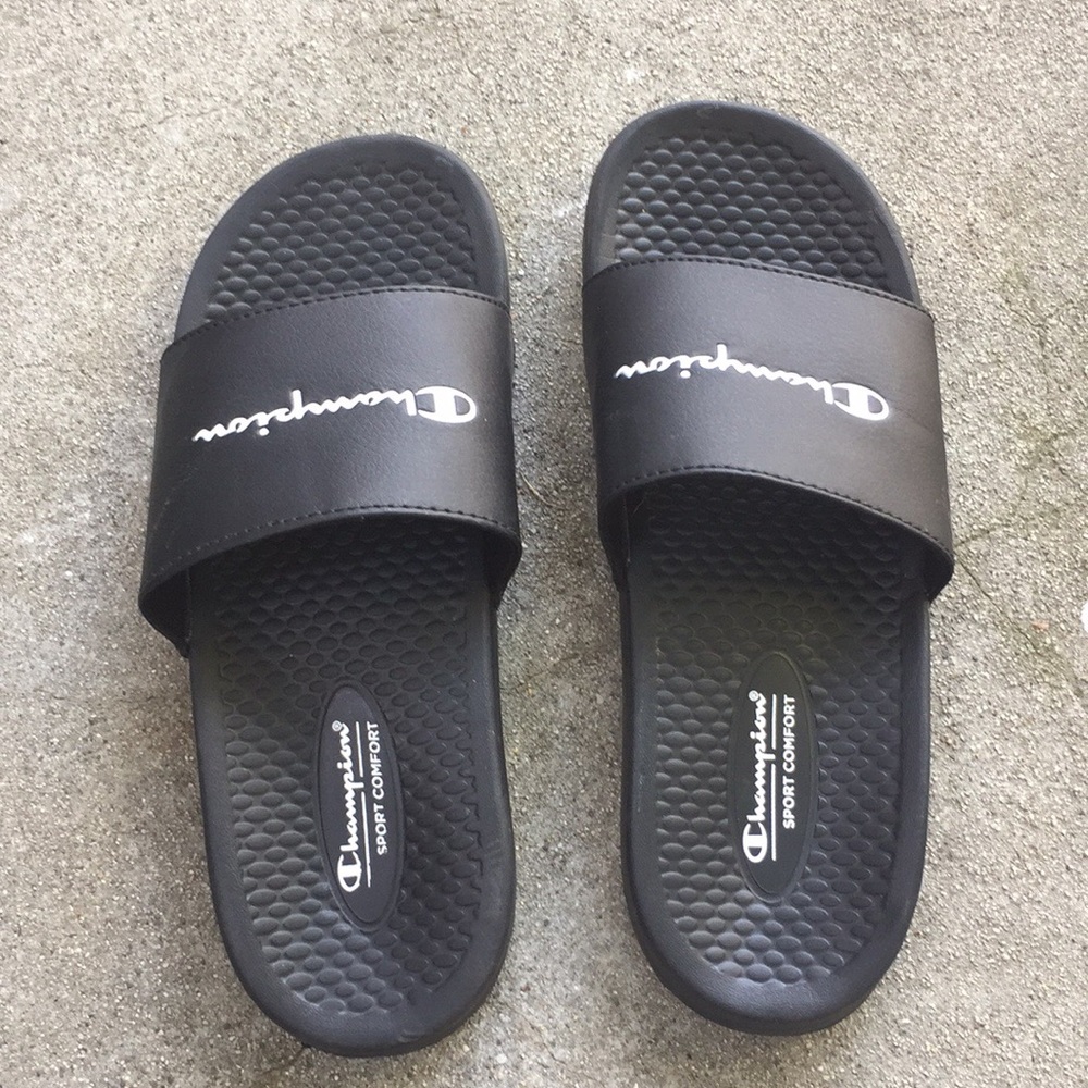 Champion sport comfort flip flops